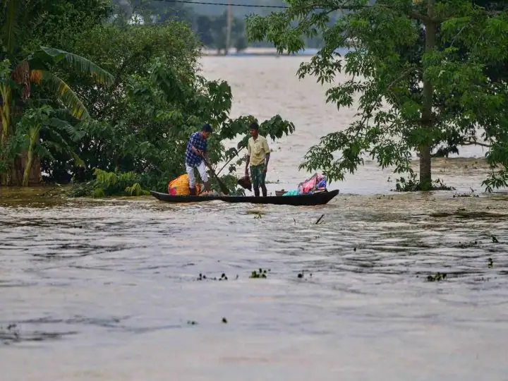 Assam Floods wreak havoc in Assam, killing 24 so far, affecting more than 7 lakh people ਅਸਾਮ 'ਚ ਹੜ੍ਹ ਨੇ ਮਚਾਈ ਤਬਾਹੀ, ਹੁਣ ਤਕ 24 ਮੌਤਾਂ, 7 ਲੱਖ ਤੋਂ ਵੱਧ ਲੋਕ ਪ੍ਰਭਾਵਿਤ