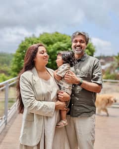 Shreya Ghoshal: ১ বছর পূর্ণ একরত্তি দেবয়ানের, ছবি শেয়ার করলেন মা শ্রেয়া ঘোষাল