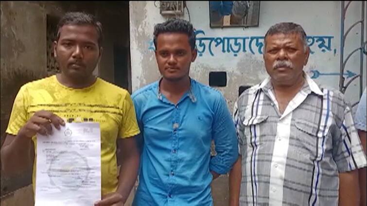 Purba Medinipur Kolaghat TMC leader accused of taking money with promise of gibing jobs Purba Medinipur News: চাকরির প্রতিশ্রুতি দিয়ে কয়েক লক্ষ হাতানোর অভিযোগ, কাঠগড়ায় তৃণমূল নেতা