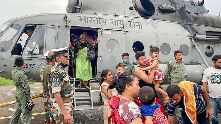 Assam Flood, situation remains critical, 7 lakhs effected Assam Flood: উদ্বেগ বাড়াচ্ছে অসমের বন্যা পরিস্থিতি, জোরকদমে চলছে উদ্ধারকাজ