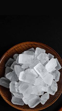 Health Tips : दृष्टी वाढविण्यासाठी बडीशेप आणि साखर आहे गुणकारी!