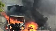 અમદાવાદ વાડજ વિસ્તારમાં લાગી આગ, ટેમ્પોમાં અચાનક લાગી ભીષણ આગ જુઓ વીડિયો