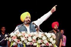 ਕਿਸਾਨ ਅੰਦੋਲਨ 'ਚ ਜਾਨ ਗਵਾਉਣ ਵਾਲੇ ਕਿਸਾਨਾਂ ਅਤੇ ਗਲਵਾਨ ਘਾਟੀ ਦੇ ਸ਼ਹੀਦਾਂ ਨੂੰ ਦਿੱਤਾ ਗਿਆ ਮੁਆਵਜ਼ਾ