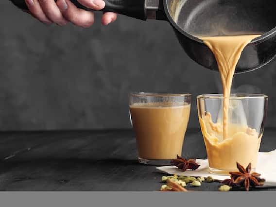 Health Tips: जल्द से जल्द वेट लॉस के लिए चाय में चीनी की जगह मिलाएं ये चीजें, हमेशा रहेंगे सेहतमंद Health Tips: जल्द से जल्द वेट लॉस के लिए चाय में चीनी की जगह मिलाएं ये चीजें, हमेशा रहेंगे सेहतमंद