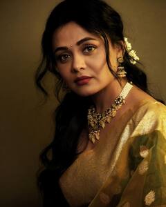 PHOTO : ‘माझी तुझी रेशीम गाठ’ फेम अभिनेत्री प्रार्थनाचं देखणं रूप; पाहा फोटो!