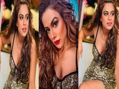 Nia Sharma Photos: डीप नेक शॉर्ट ड्रेस में निया शर्मा ने फ्लॉन्ट की अपनी टोंड बॉडी, फोटो देख छूटे फैंस के पसीने