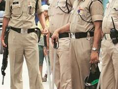 Madhya Pradesh के रतलाम में डीजे बजाने को लेकर 2 गुटों में हुआ विवाद, पथराव में घायल हुए 5 लोग 