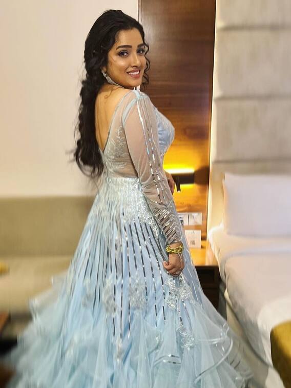 आम्रपाली दुबे की लेटेस्ट तस्वीरें