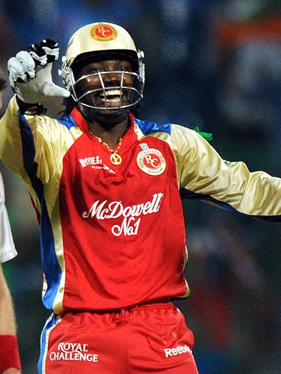 விஜய் டூ வார்னர்- ஐபிஎல் அணிகளின் அதிகபட்ச ஸ்கோர் அடித்த வீரர்கள் !