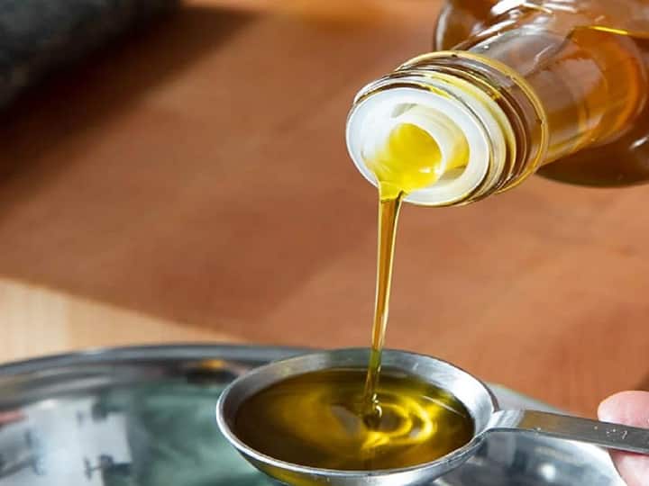 mustard oil price update edible oil price today on 28 june 2022 soyabean oil price update Edible Oil Price: सरसों का तेल खरीदने से पहले चेक कर लें लेटेस्ट रेट्स, यहां जानें आज क्या है 1 लीटर का भाव?