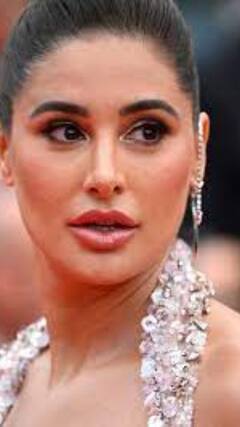 Cannes 2022: Nargis Fakhri ਦੀ ਕਾਨਸ ਲੁੱਕ ਸਾਹਮਣੇ ਆਈ, ਪਿੰਕ ਬਲੱਸ਼ ਗਾਊਨ 'ਚ ਕਾਰਪੇਟ 'ਤੇ ਐਂਟਰੀ