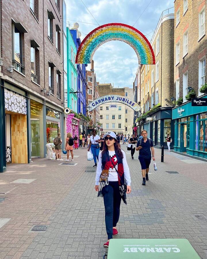 Fans have shared all their love for Sara on her Instagram handle