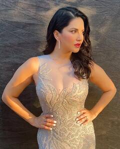 Sunny Leone Photos: લોન્ગ સિલ્વર ટાઈટ ગાઉનમાં સની લિયોનીનો ગ્લેમરસ અવતાર, ફોટોની થઈ રહી છે ચર્ચા...