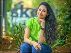 Sadaa Latest Photos: వెళ్ళవయ్యా వెళ్ళు అన్నది గానీ ఇంకా వెళ్ళలేదు!