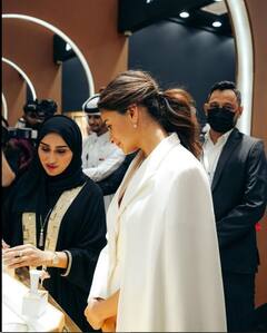 આ લૂકમાં લેડી બોસ લાગી રહી છે આલિયા ભટ્ટ