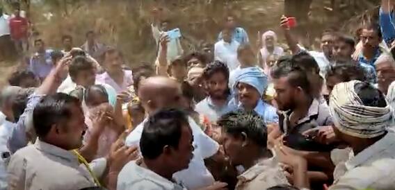 YCP, TDP Clash Over Gravel Mining: ధూళిపాళ్ల నరేంద్రను అడ్డుకున్న వైసీపీ కార్యకర్తలు, ఘర్షణ వాతావరణం