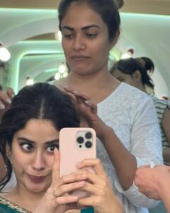 Janhvi Kapoor Unseen Photos: जाह्नवी कपूर की फोटोज ने बढ़ाई फैंस की बेचैनी, हर मूड में दिख रही हैं बला की खूबसूरत
