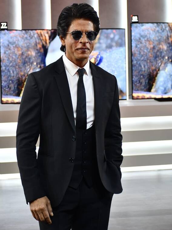 Shah Rukh Khan Exudes Swag During LG Event In Delhi