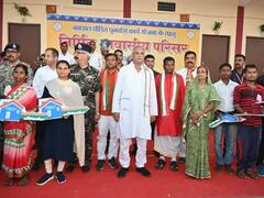 Dantewada News: नक्सल पीड़ित रामनाथ को मिला खुद का मकान, CM बघेल ने सौंपी 'उम्मीदों की चाबी'