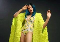 Adah Sharma ने येलो स्विमसूट के साथ लगाया टीका, सामने आईं ये Sizzling तस्वीरें