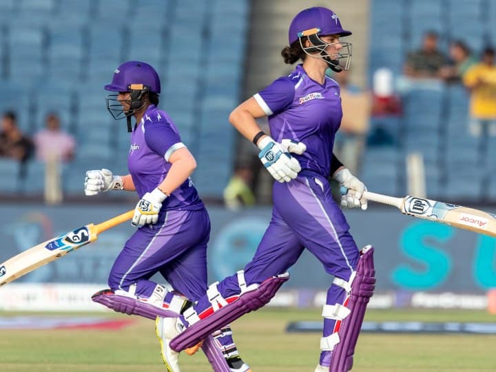 WT20 Challenge 2022: वेलोसिटी ने रोमांचक मुकाबले में सुपरनोवाज को 7 विकेट से हराया, शेफाली-लाउरा का शानदार प्रदर्शन WT20 Challenge 2022 SNO vs VEL Velocity beats Supernovas by 7 wickets, know match highlights WT20 Challenge 2022: वेलोसिटी ने रोमांचक मुकाबले में सुपरनोवाज को 7 विकेट से हराया, शेफाली-लाउरा का शानदार प्रदर्शन