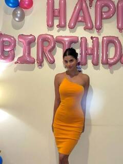 Suhana Khan Birthday Celebration: सुहाना खान ने दोस्तों के साथ मनाया 22वां जन्मदिन, शेयर की खास तस्वीरें