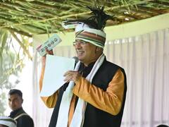 Bastar News: बस्तर दौरे पर CM बघेल ने ग्रामीणों से कही ऐसी बात, सभी लगाने लगे ठहाके