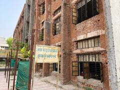 Delhi News: दिल्ली नगर निगम के स्कूलों की जर्जर हालत पर दिल्ली महिला आयोग ने उठाए सवाल, अब MCD ने दिया जवाब