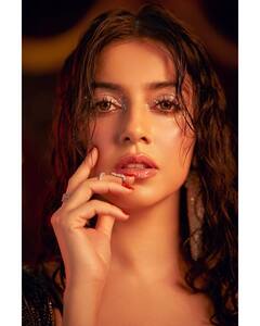 IN PICS: दिव्या खोसला कुमारचा सिजलिंग लूक चर्चेत; पाहा फोटो!