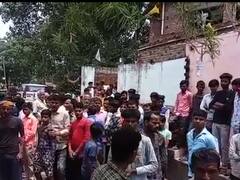 Pilibhit Crime: प्रेमिका के घर से संदिग्ध परिस्थितियों में मिला युवक का शव, इलाके में मचा हड़कंप