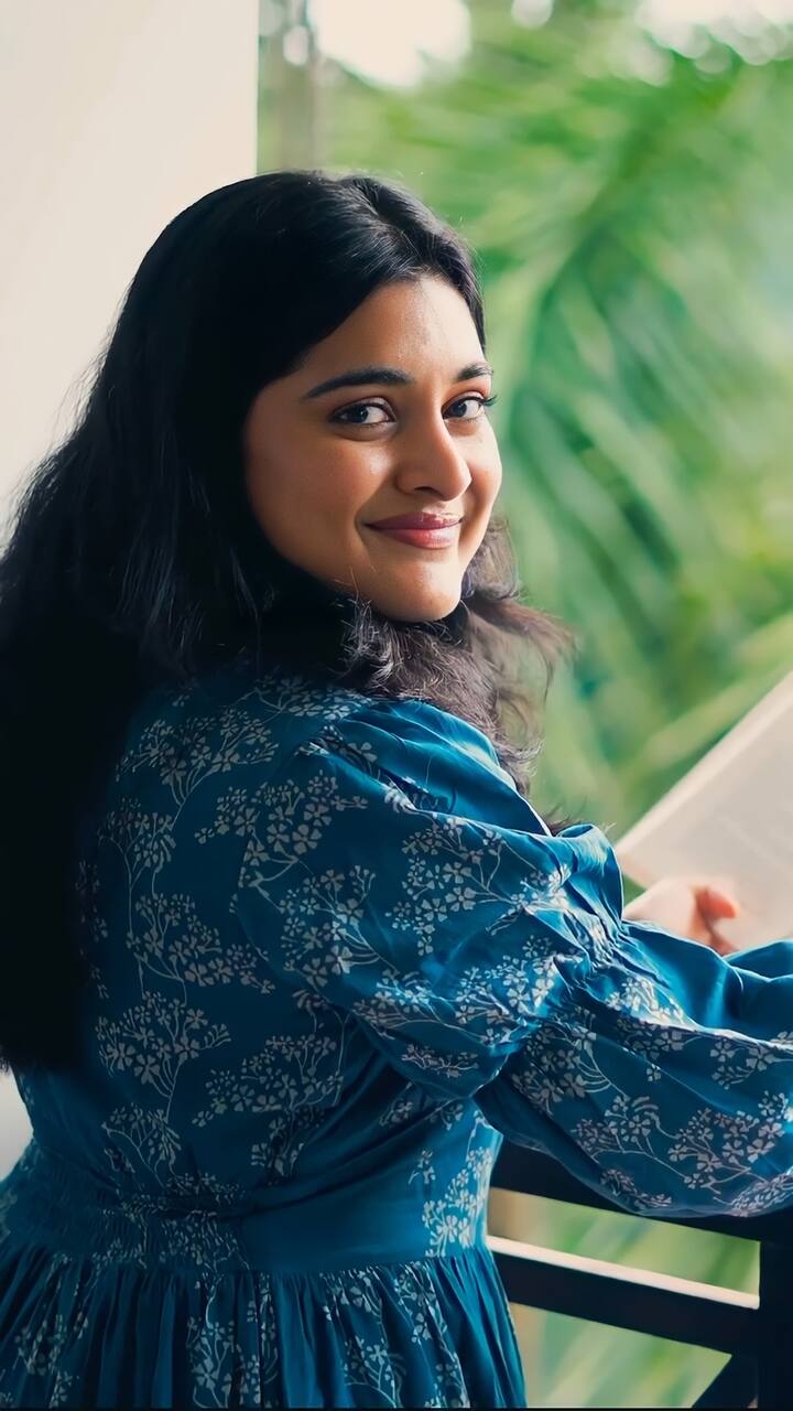 கடலோடு சேரும் வான் மழைத்தூளி போல்