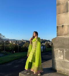 In Pics: पंजाबी कुड़ी Nimrat Khaira ने ग्रीन सूट में फिर ढाया कहर, खूबसूरती पर फिदा हुए फैन्स