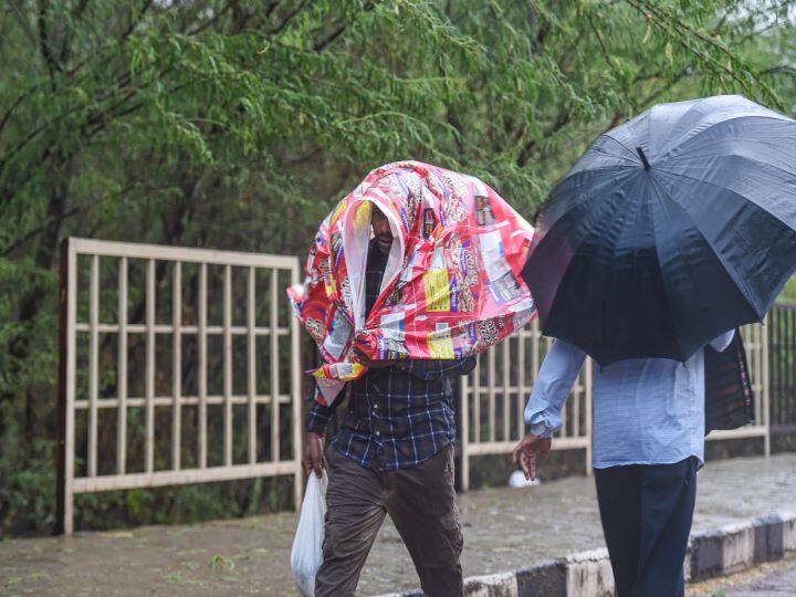 Weather Update | Partly Cloudy Sky In Delhi, Light Showers Expected Tonight: IMD Weather Update | Partly Cloudy Sky In Delhi, Light Showers Expected Tonight: IMD