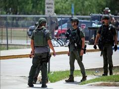 America: टेक्सास के स्कूल में अंधाधुंध फायरिंग से 18 बच्चों समेत 21 की मौत, शोक में डूबा अमेरिका, बाइडेन की भावुक अपील, देखें-PICS