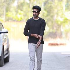 Actor Soori : வீரனா.. சூரனா... அசுரனா... காமெடி நடிகர் சூரியின் கலக்கல் க்ளிக்ஸ்!