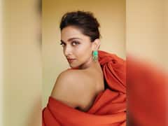 PHOTO : तुम हुस्न परी... कान्समध्ये दीपिकाच्या क्लासी अदा!