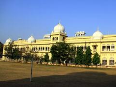Kanpur News: कानपुर की इस यूनिवर्सिटी में डीफार्मा और बीफार्मा की फीस बढ़ी, 30 हजार रुपए तक का इजाफा