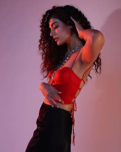 Aakanksha Singh Photos: మళ్లీ మళ్లీ చూడాలనిపించేలా ఉన్న ఆకాంక్ష సింగ్