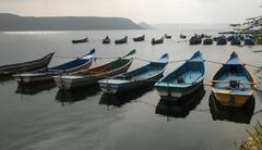 Krishna Reservoir వద్ద మత్స్యకారులు ఆందోళనకు కారణమేంటి? | Guntur | ABP Desam