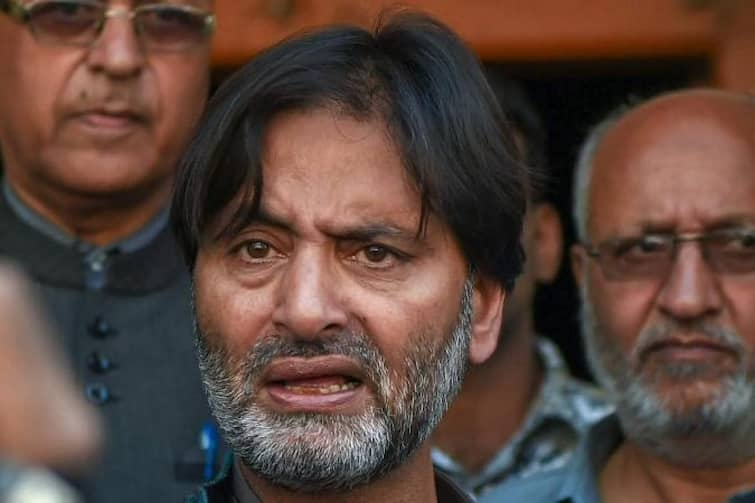 I've been following Gandhian principles, says Kashmiri separatist leader Yasin Malik ahead of sentencing Terror Funding Case: 'ਮੈਂ ਤੁਹਾਡੇ ਤੋਂ ਭੀਖ ਨਹੀਂ ਮੰਗਾਂਗਾ, ਤੁਹਾਨੂੰ ਜੋ ਸਹੀ ਲੱਗਦਾ, ਤੁਸੀਂ ਉਹ ਸਜ਼ਾ ਸੁਣਾ ਦਿਓ', ਅਦਾਲਤ 'ਚ ਬੋਲਿਆ ਕਸ਼ਮੀਰੀ ਲੀਡਰ ਯਾਸੀਨ ਮਲਿਕ