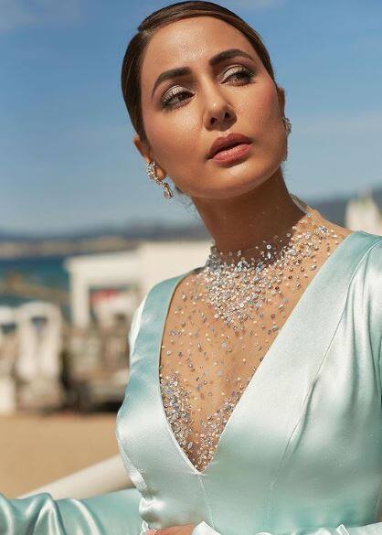 Hina Khan at Cannes 2022: कान्स फिल्म फेस्टिवल में पहुंची हिना खान बोलीं, 'मैं भारत का प्रतिनिधित्व करना जारी रखूंगी'
