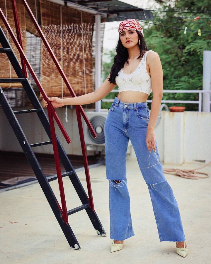 సిమ్రన్ చౌదరి ( Image courtesy : Simran Choudhary/Instagram)