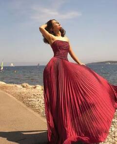 Hina Khan: ਦਰਸ਼ਕਾਂ ਦੇ ਸਵਾਲਾਂ ਨੂੰ ਲੈ ਕੇ ਬੋਲੀ ਹਿਨਾ ਖਾਨ, ਦਰਸ਼ਕ ਦੇਖਦੇ ਇਸ ਲਈ ਬਣਾਉਂਦੇ ਹਾਂ....