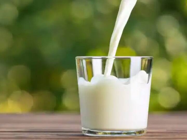 inflation report says all dairy products including milk can become expensive  Inflation : महागाईचा परिणाम! आता दुधासह सर्व दुग्धजन्य पदार्थ महाग होऊ शकतात