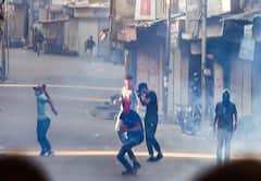 IN PICS | Clashes Erupt In Parts Of Srinagar Amid Strike Over Yasin Malik Sentencing