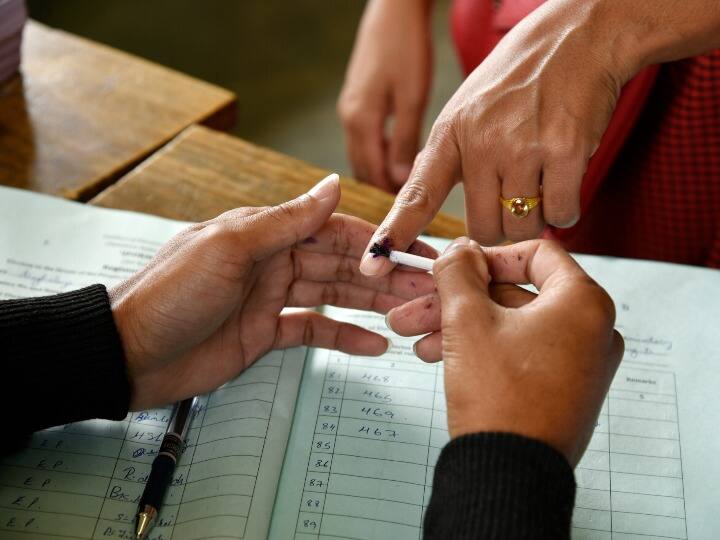 Rajendra Nagar Assembly Bypolls: दिल्ली की राजेंद्र नगर विधानसभा सीट पर 23 जून को उपचुनाव, राघव चड्ढा के इस्तीफे के बाद हुई है खाली Delhi Raghav Chadha assembly seat Rajendra Nagar Bypolls on June 23 know the details Rajendra Nagar Assembly Bypolls: दिल्ली की राजेंद्र नगर विधानसभा सीट पर 23 जून को उपचुनाव, राघव चड्ढा के इस्तीफे के बाद हुई है खाली