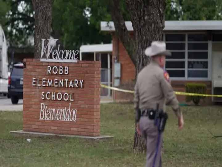 Texas elementary school shooter wrote in instagram chat  I'm about to  just hours before he shot dead 19 children Texas School Shooting: 'मैं करने वाला हूं', इंस्टाग्राम पर ये बात लिखने के कुछ घंटे बाद शख्स ने कर दी 19 बच्चों की हत्या