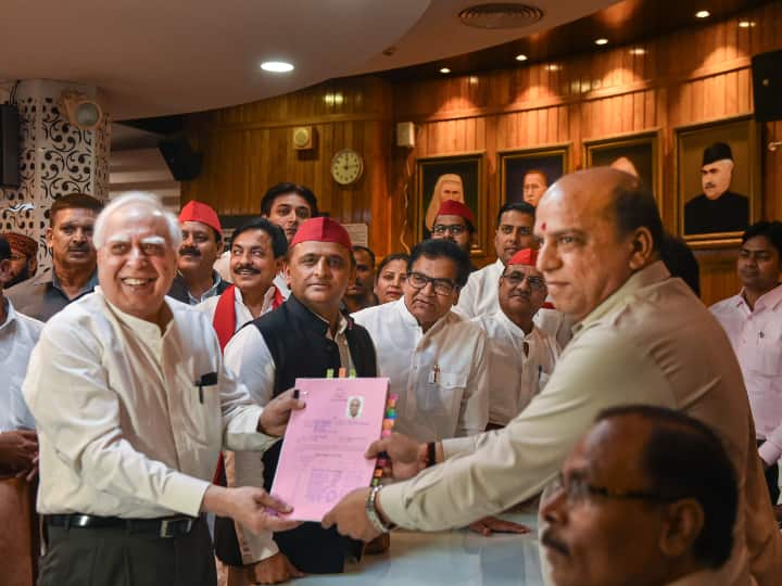 कपिल सिब्बल: वकालत और बड़ी शख्सियतों के केस लड़ना विरासत में मिला, पिता हीरा लाल सिब्बल मंटो-इस्मत चुगताई का मुकदमा लड़े थे