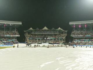 LSG vs RCB IPL 2022: एलिमिनेटर मुकाबले को लेकर क्या है आईपीएल का नियम? जानें बारिश से बाधित मैच में कौन बनेगा विनर