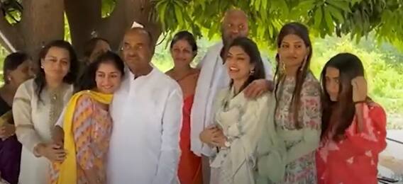 JC Prabhakar Reddy Dance:పుట్టినరోజును జేసీ దివాకర్ రెడ్డితో కలిసి చేసుకున్న ప్రభాకర్ రెడ్డి